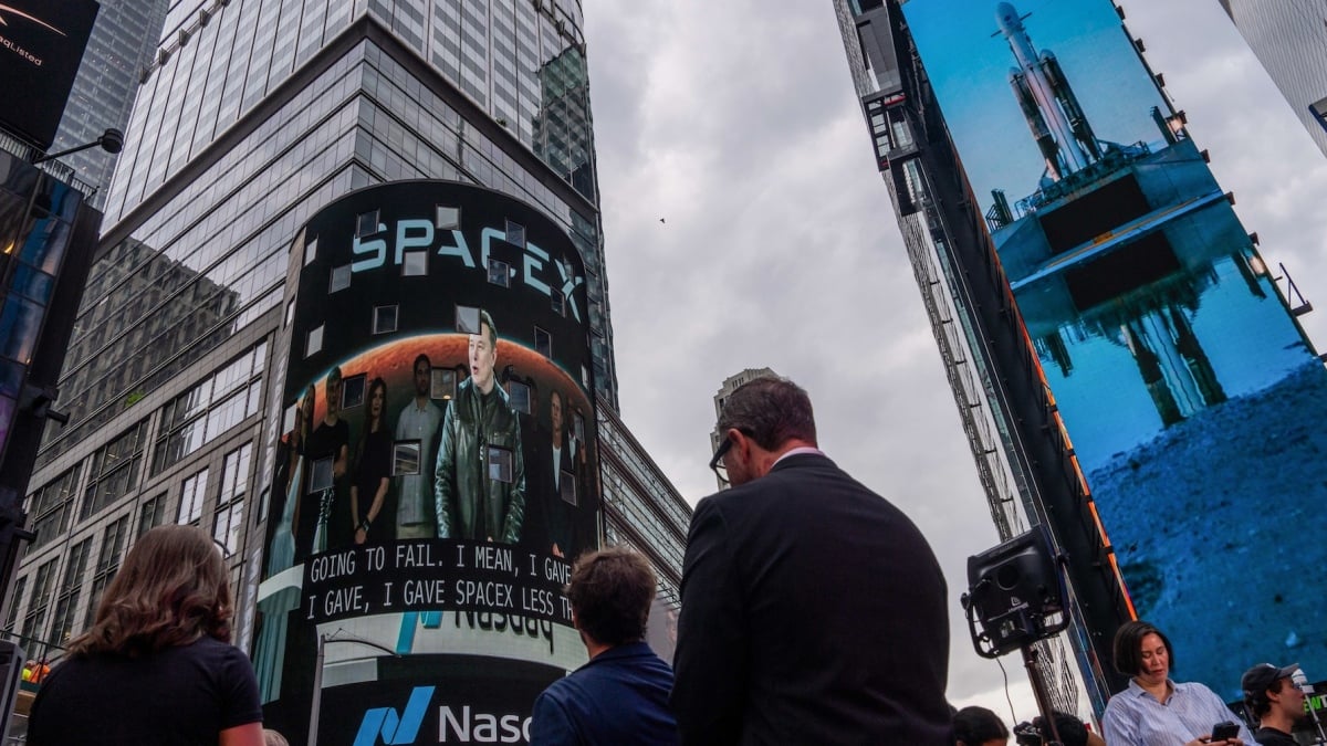 Com o lançamento do IPO da SpaceX, Elon Musk se torna um trilionário