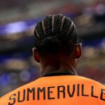 Como Crysencio Summerville se compara a Matheus Cunha, Marcus Rashford e Patrick Dorgu