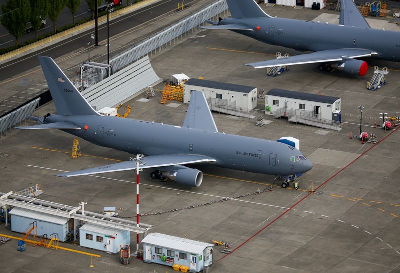 Confiança da Força Aérea dos EUA na correção do avião-tanque Boeing KC-46