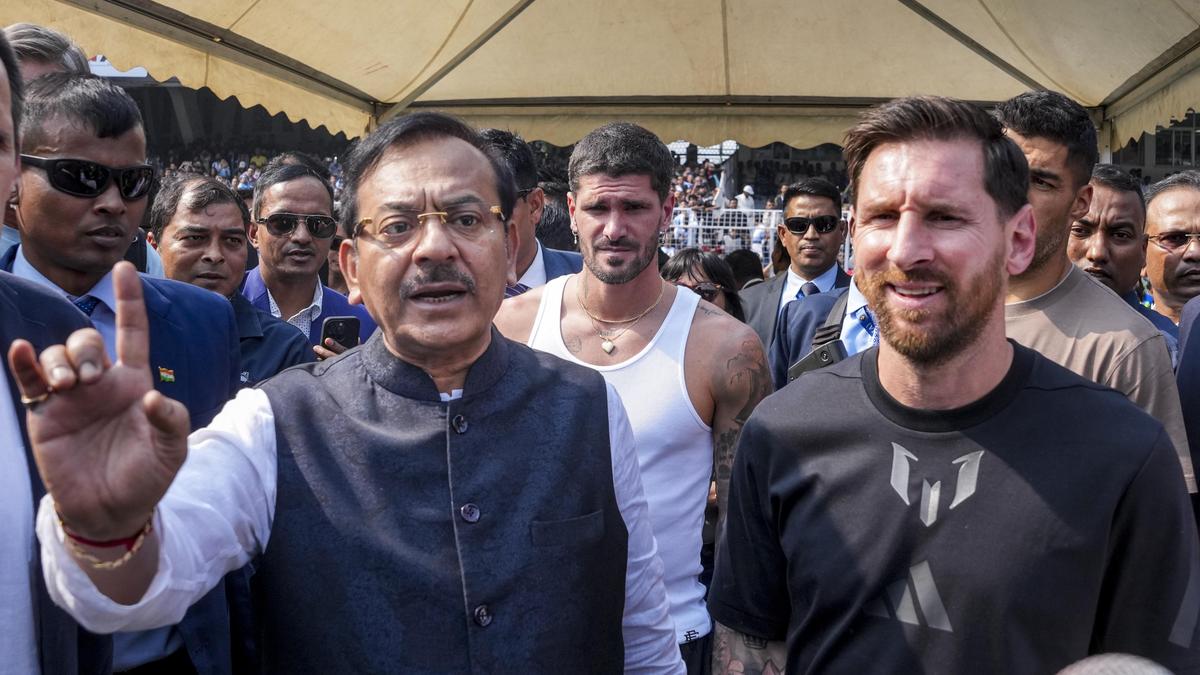 Controvérsia de Lionel Messi GOAT Tour – O ex-ministro dos Esportes do WB, Aroop Bis, foi convocado pela polícia novamente