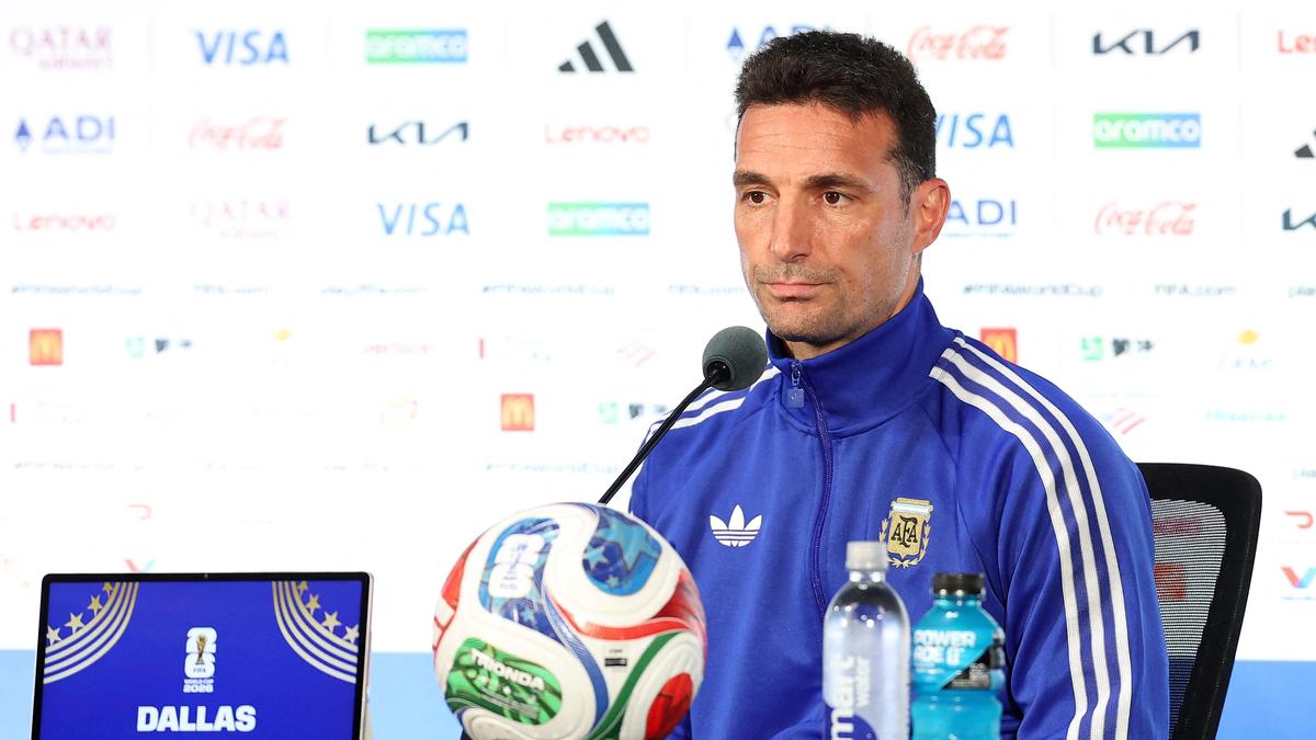 Copa do Mundo FIFA 2026: Scaloni avalia o impacto da pausa na hidratação antes do confronto com a Áustria