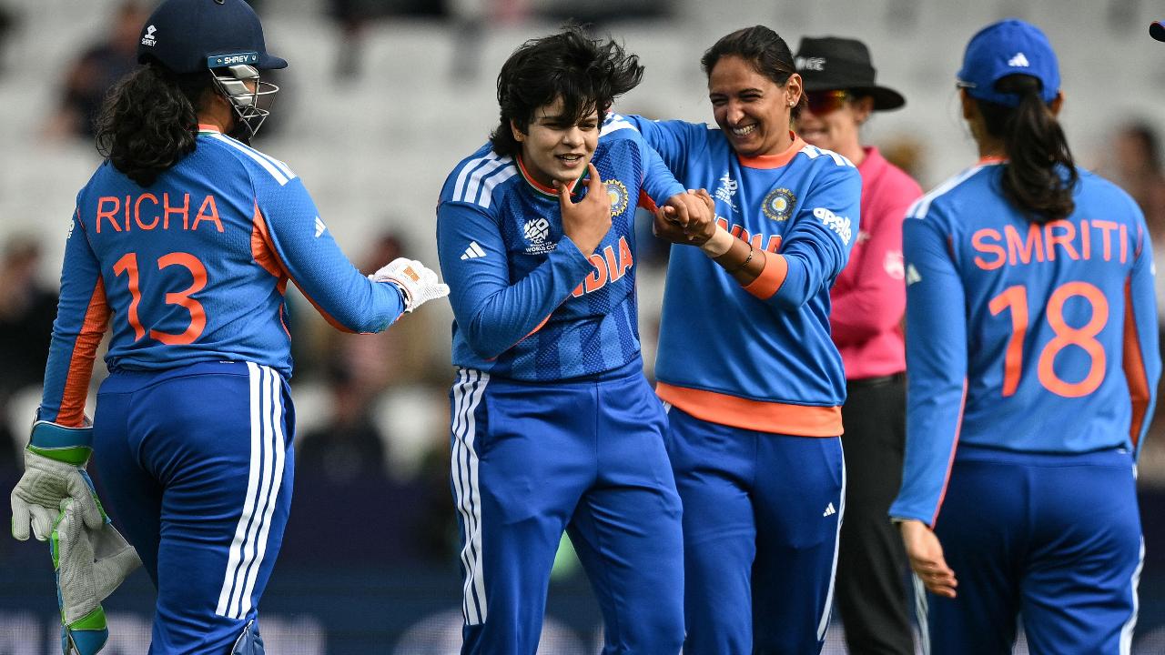 Copa do Mundo Feminina T20 de 2026: Índia derrota a Holanda por 95 corridas
