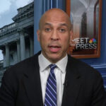 Cory Booker diz que 'capitulamos diante do inimigo' com o acordo de Trump com o Irã: entrevista completa