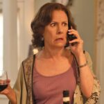 De 'Scream 2' e 'Monster' a 'Big Mistakes', como Laurie Metcalf dominou a arte da mãe complicada