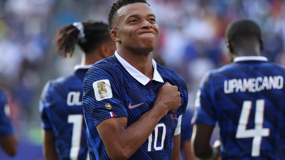 Destaques França x Suécia - dois gols de Mbappe e gol de Barcola ajudam Le Blues a entrar nas oitavas de final da Copa do Mundo FIFA 2026