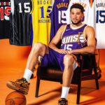 O número da camisa do Suns Devin Booker muda para o número 15