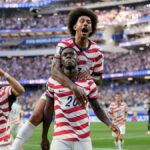 Dois gols de Balogun ajudam os EUA a vencer o Paraguai na estreia do Grupo D da Copa do Mundo da FIFA 2026; classificações dos jogadores