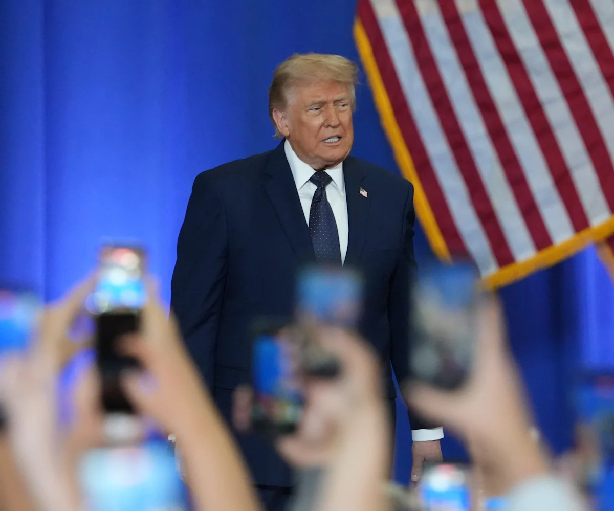 O presidente Donald Trump, num comício no mês passado, saiu de uma "Conheça a imprensa" entrevista que foi ao ar em 7 de junho.