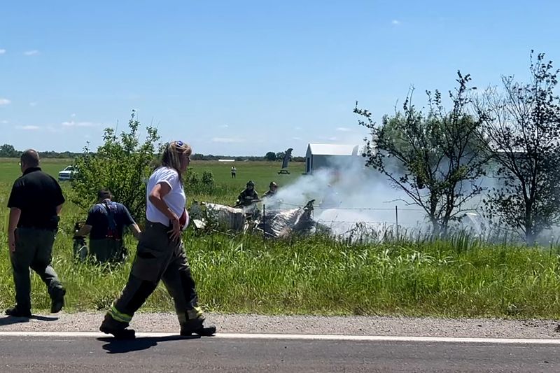 Doze pessoas morreram em acidente de avião no Missouri, diz empresa de paraquedismo