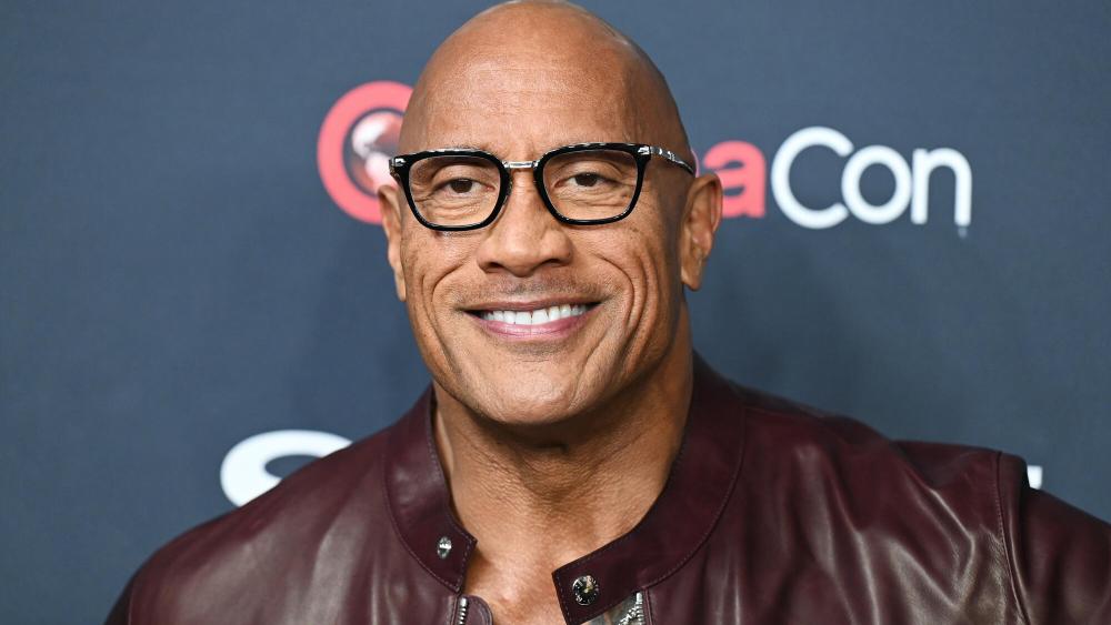 Dwayne Johnson revela medo do câncer no dia da imprensa de 'Jumanji', admite que queria uma indicação ao Oscar e explica por que 'estou mantendo minha política para mim mesmo'