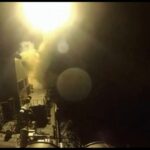 EUA divulgam vídeo de navio de guerra disparando mísseis em ataques ao Irã