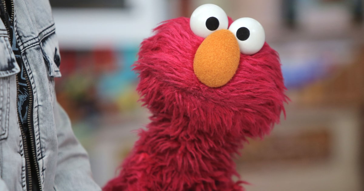 Elmo escolhe um lado para a Copa do Mundo após a controvérsia nas finais da NBA: 'Não faça disso uma coisa'