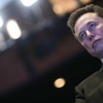 Elon Musk compartilha postagens anti-imigrantes antes do IPO da SpaceX