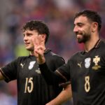 Esqueça Henry e De Bruyne, Bruno Fernandes vem atrás de Pelé na Copa do Mundo