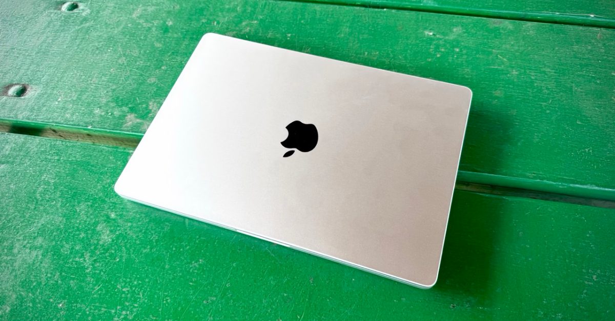 MacBook Pro M5 - arín