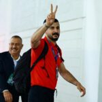 O jogador iraquiano Aymen Hussein foi interrogado por quase sete horas no aeroporto O'Hare de Chicago