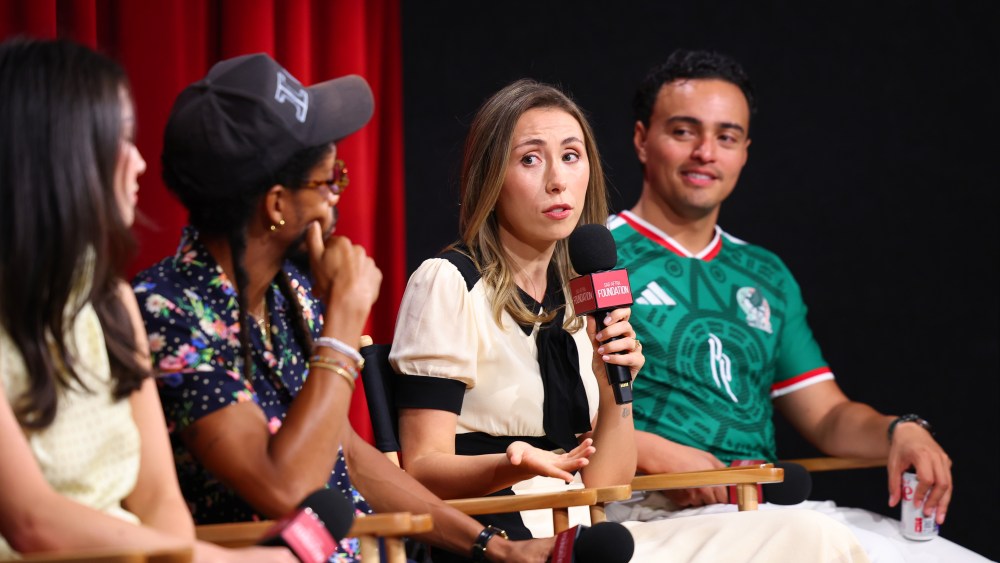 Estrelas emergentes de 'Obsession', 'The Pitt' e 'Hacks' caem na real sobre como navegar nas expectativas da indústria e na IA: 'Estamos tão famintos por algo novo'