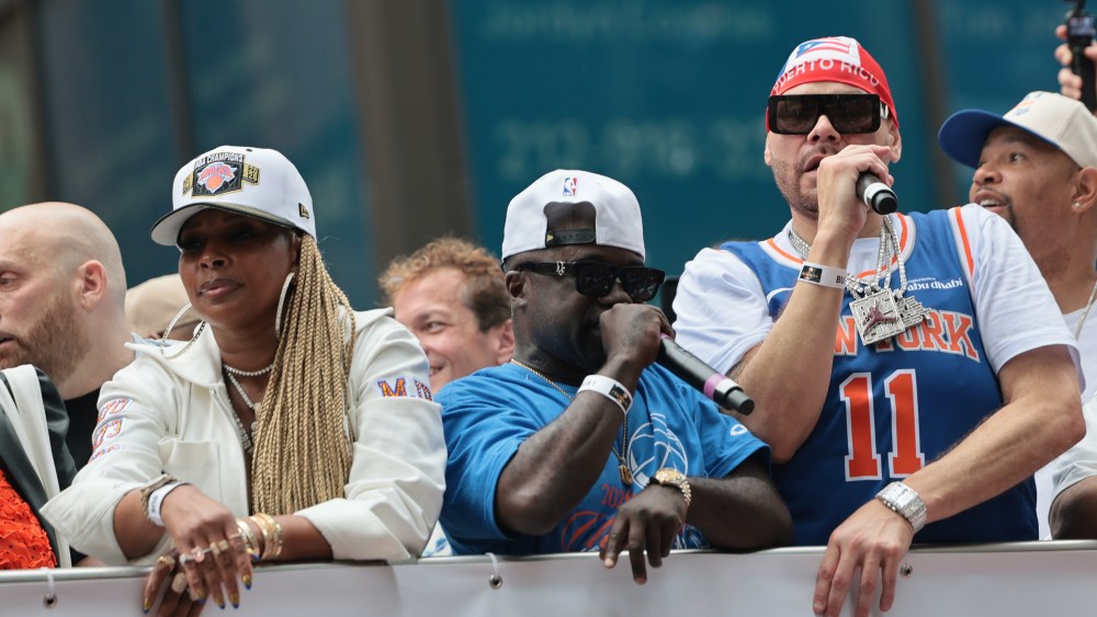 Fat Joe, Mary J. Blige, Wu-Tang Clan e More Rock New York Knicks' Victory Parade com performance de Tag-Team