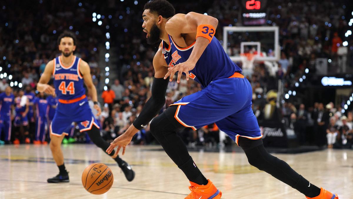 Finais da NBA: New York Knicks vence San Antonio Spurs e assume vantagem de 2 a 0 após o jogo 2