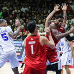 Um jogo nas finais da PBA Commissioner's Cup de 2026 entre Barangay Ginebra Gin Kings e TNT Tropang 5G.
