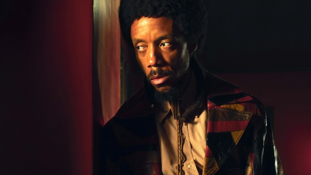 Final de 'Euphoria': Darrell Britt-Gibson explica a traição de Bishop, fazendo um teste para Alamo e interpretando seu personagem no espectro do autismo