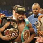 Floyd Mayweather Dihantam Masalah Baru, Laga Comeback Lawan Mike Zambidis Batal Total