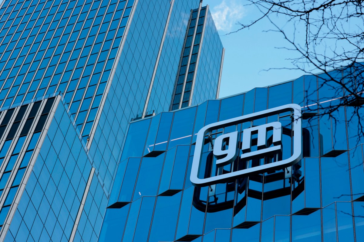 GM se junta à corrida para construir baterias para data centers de IA e para a rede