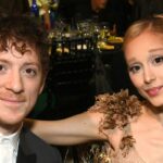 Garoto, tchau: Ariana Grande e Ethan Slater supostamente terminaram há vários meses