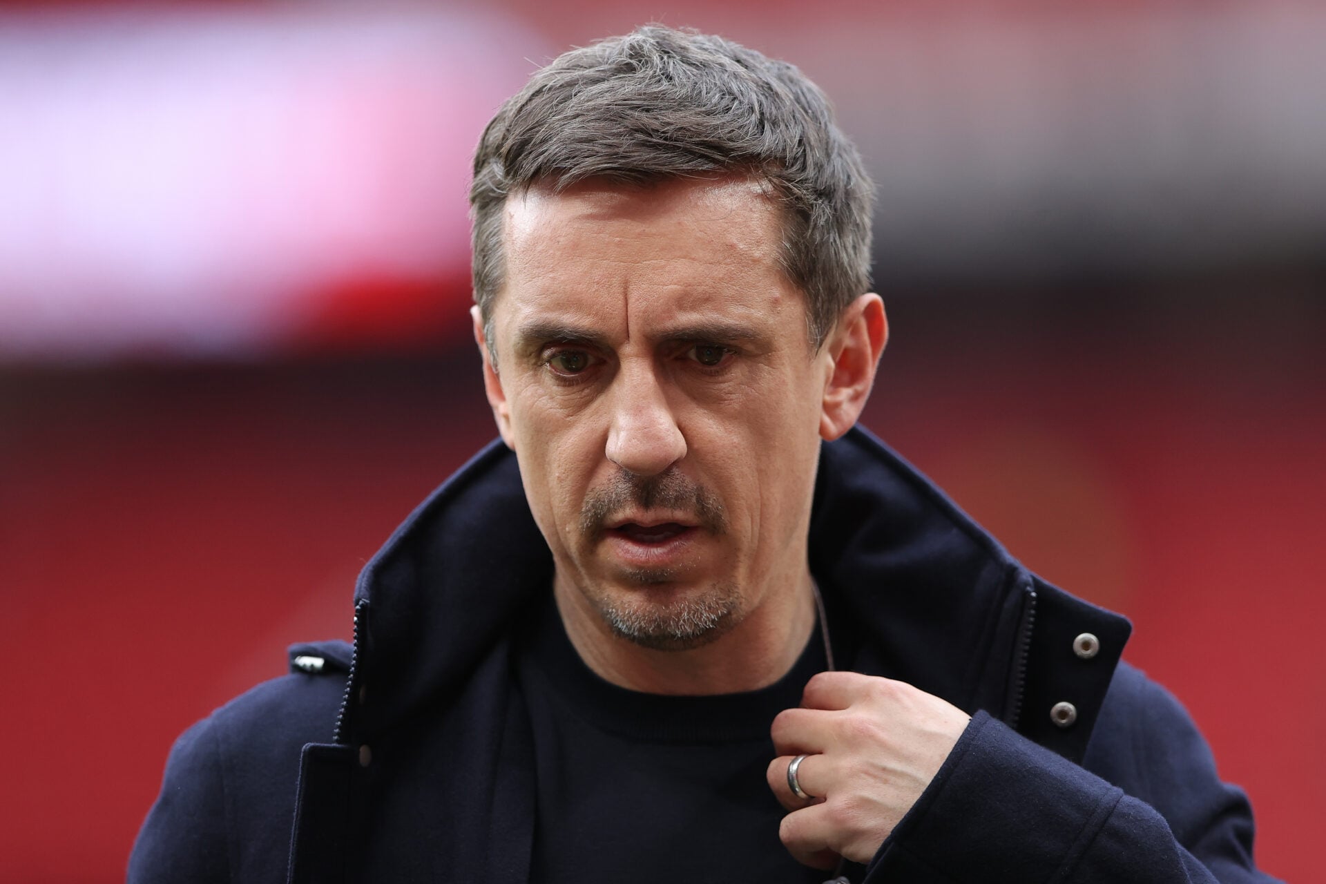 Gary Neville admite algo que Bruno Fernandes lhe mostrou 'fora das câmeras' enquanto Ian Wright reage ao capitão do Man Utd