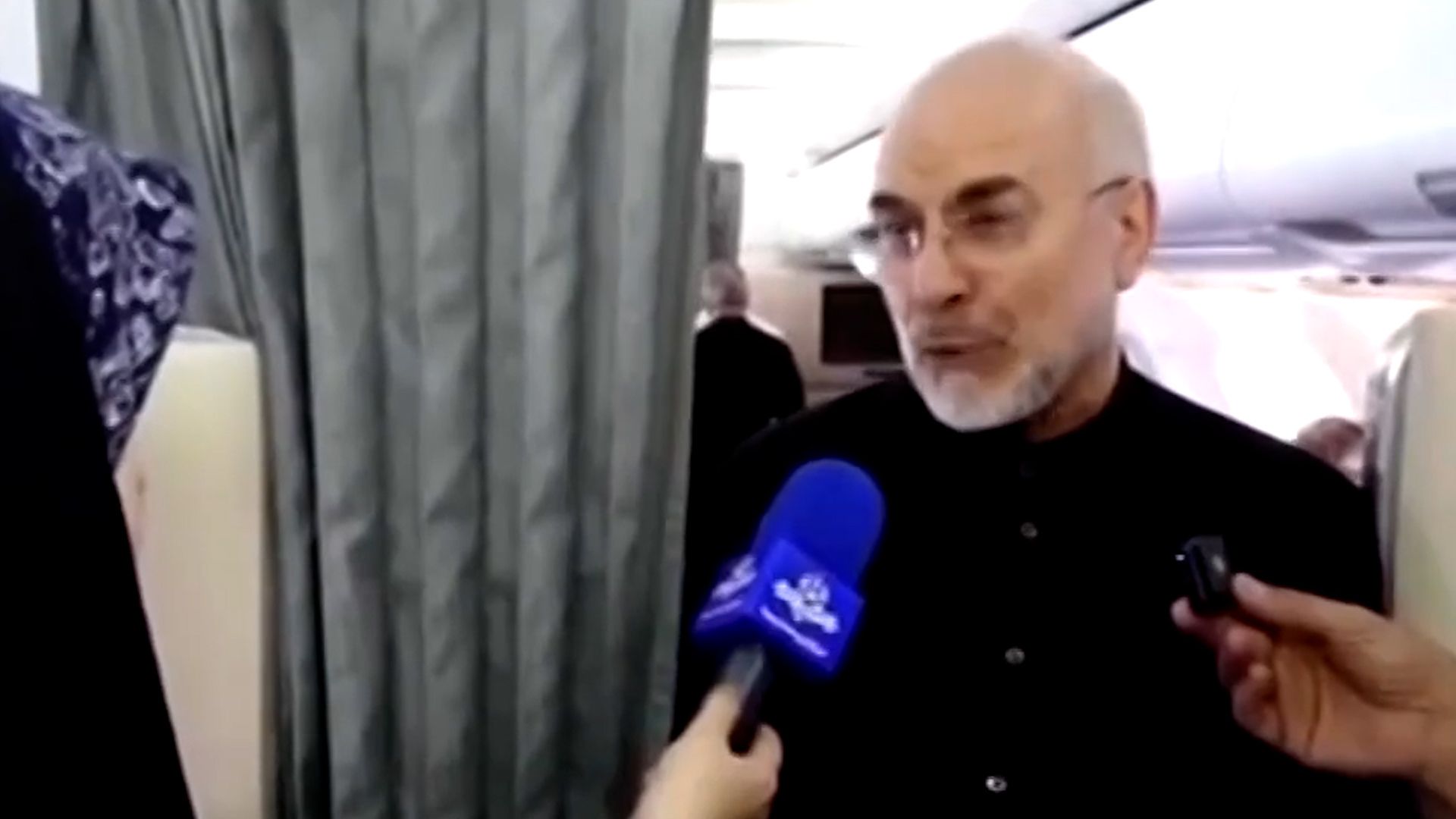 Ghalibaf: EUA e Irã podem trabalhar juntos para reabrir o Estreito de Ormuz