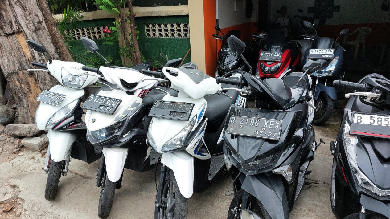 Harga Motor Bekas Honda BeAT vs Yamaha Mio, Mana yang Lebih Menggiurkan?
