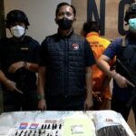 Heboh! Stiker Sedot WC de Pinggir Jalan Jaktim Dipakai Jadi Kode Jual Beli Narkoba