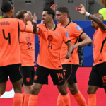 Holanda derrota Suécia em Houston e decola na Copa do Mundo
