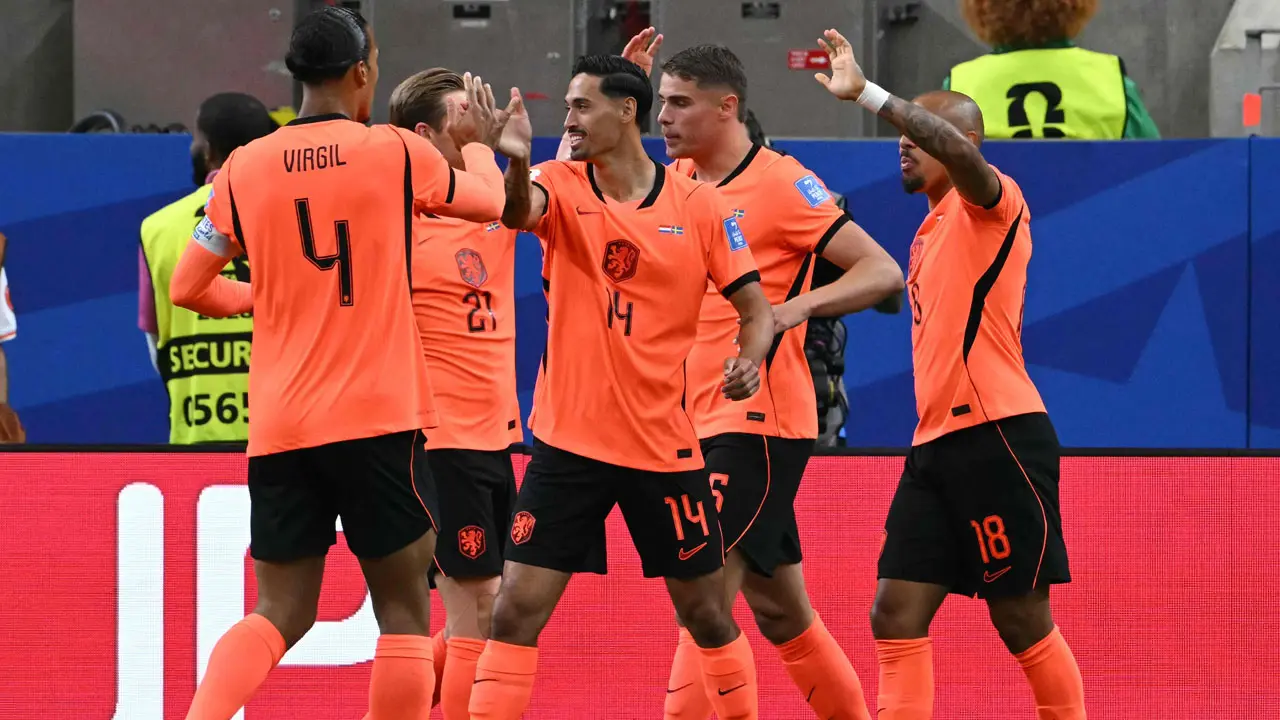 Holanda derrota Suécia em Houston e decola na Copa do Mundo