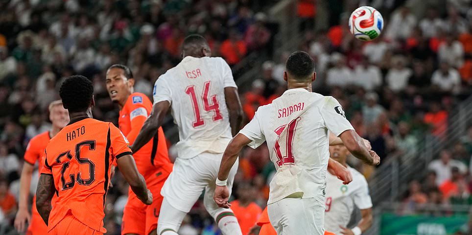 Holanda x Marrocos - oitavas de final da Copa do Mundo AO VIVO: cabeceamento tardio de Issa Diop leva o jogo para a prorrogação depois que o emocionado Cody Gakpo marcou dias depois que ele e seu parceiro sofreram um aborto espontâneo