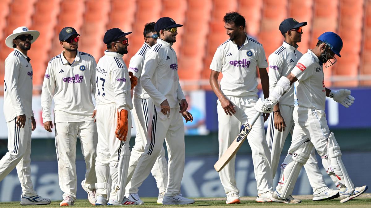 IND vs AFG placar ao vivo Dia 3, teste único: Afeganistão 113/5 em Stumps, atrás da Índia por 451 corridas