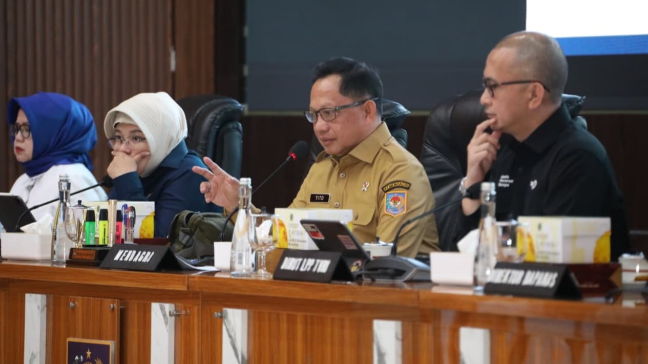 Imbau Pemda Fasilitasi Nobar Piala Dunia para Gerakkan Ekonomi, Mendagri Tito Terbitkan Surat Edaran