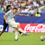 Imprensa uruguaia reage ao desempenho de Manuel Ugarte no empate em 1 a 1 contra a Arábia Saudita, ponto conhecido
