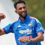 Ind vs Afg ODI: Prasidh Krishan leva 5 postigos; Afeganistão com tudo para 218