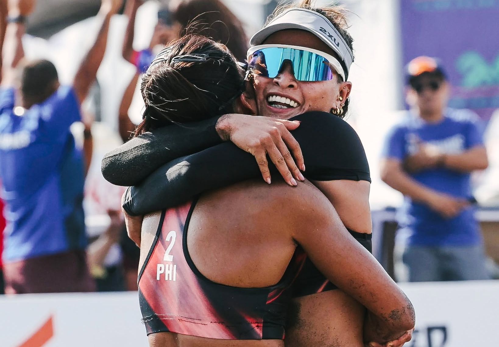 Sisi Rondina e Bernadeth Pons do Alas Pilipinas em ação no AVC Beach Tour Pingtung Open.
