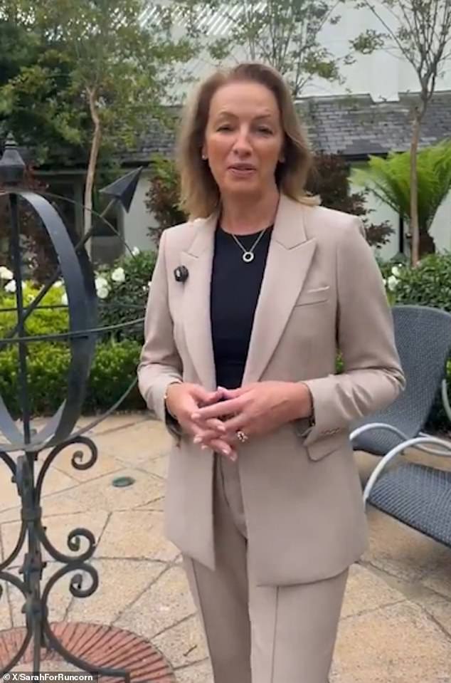Sarah Pochin, deputada reformista de Runcorn e Helsby, fez a afirmação em uma curta mensagem de vídeo postada nas redes sociais um dia depois de a Inglaterra vencer seu primeiro jogo na Copa do Mundo por 4 a 2 para a Croácia.