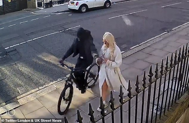 A Apple concordou em lançar um interruptor para desligar os iPhones após uma campanha do Daily Mail à medida que os roubos aumentam - com Londres se tornando a capital mundial do roubo de telefones, com 200 celulares roubados por dia