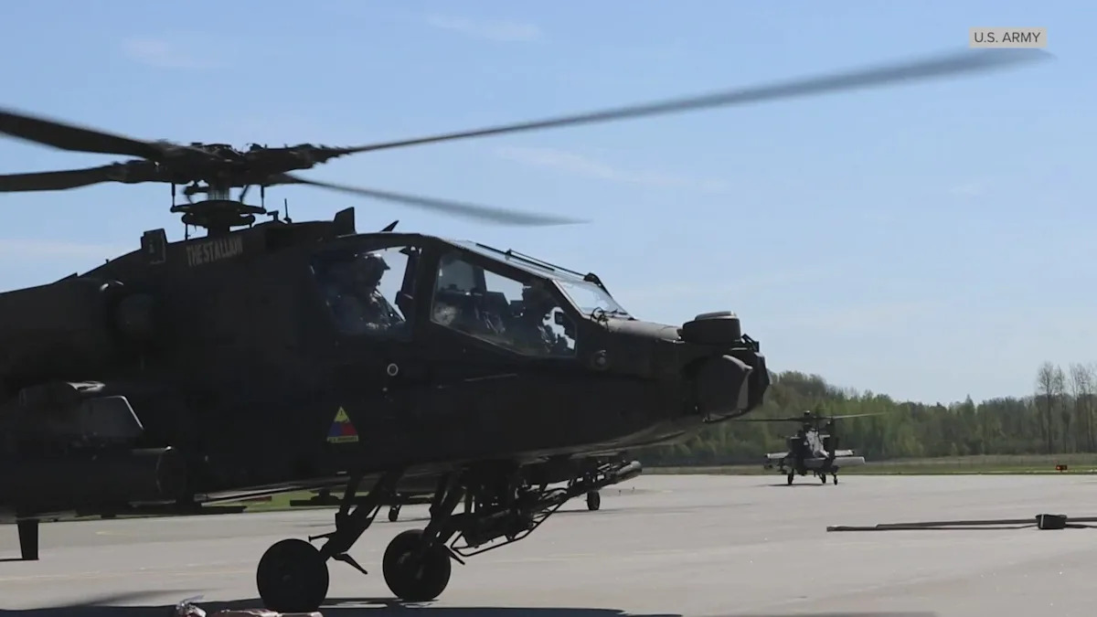 Israel mata oito em ataque ao Líbano; EUA resgatam tripulação de helicóptero de Ormuz