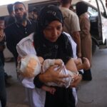 Israel mata três palestinos em Gaza enquanto continuam os ataques a tendas