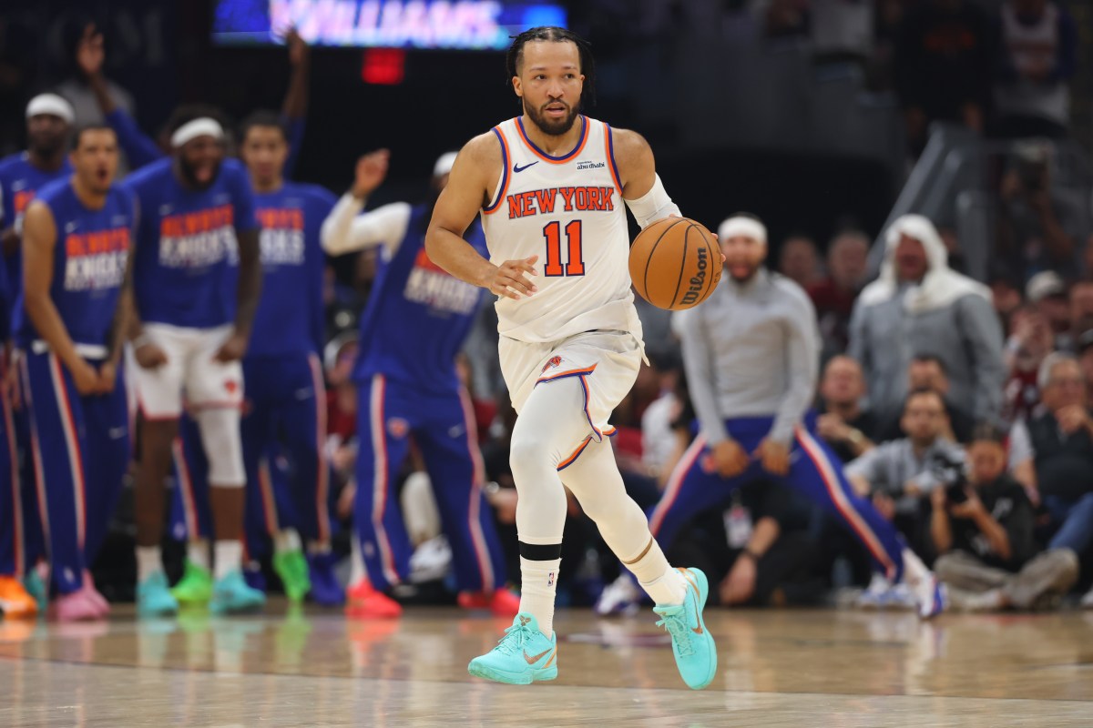 Jalen Brunson brings the ball up the court in 2026 NBA Playoffs game