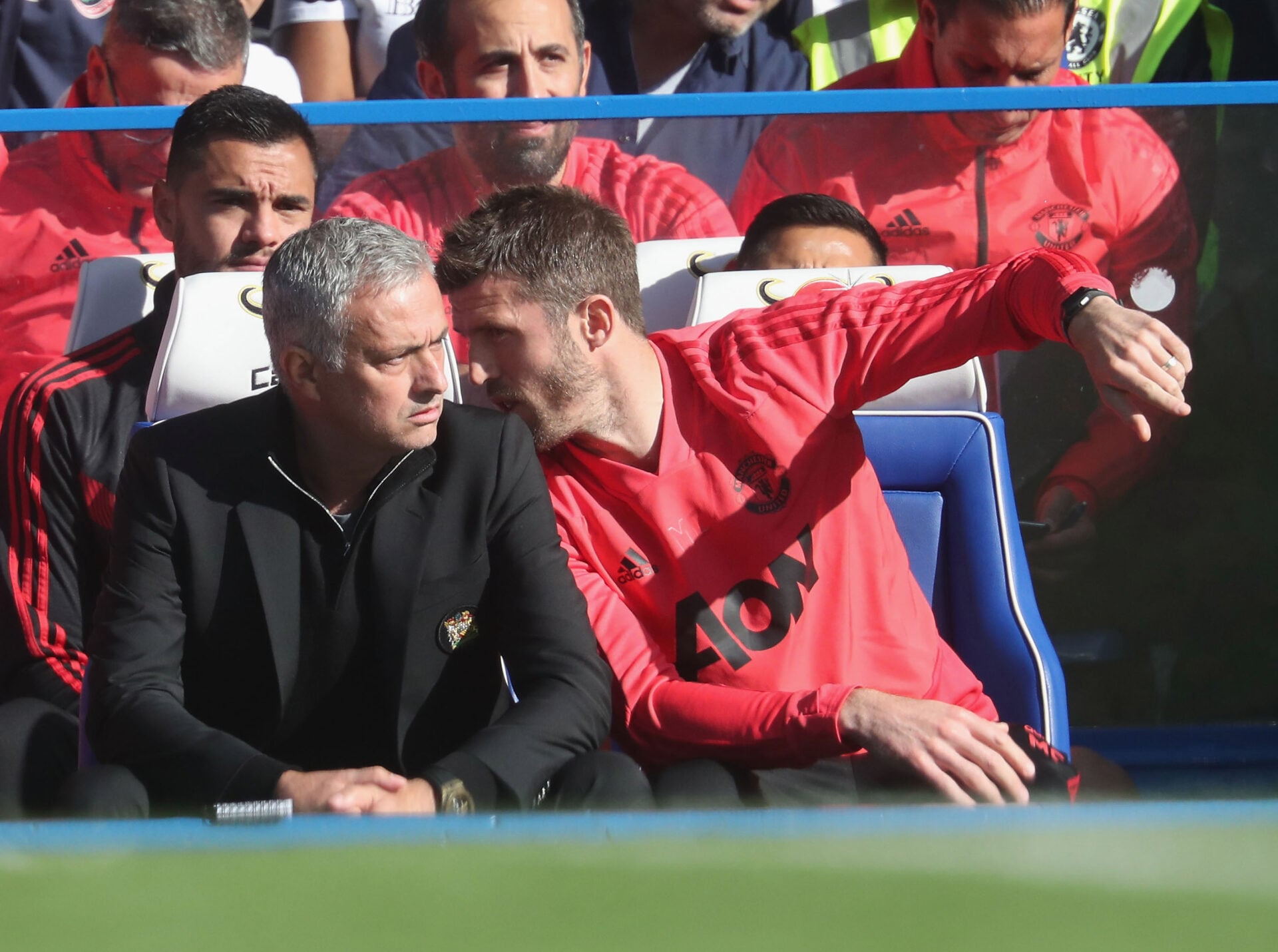 José Mourinho 'revestiu' impiedosamente Michael Carrick e o companheiro de equipe de Ashley Young no Man Utd para discutir
