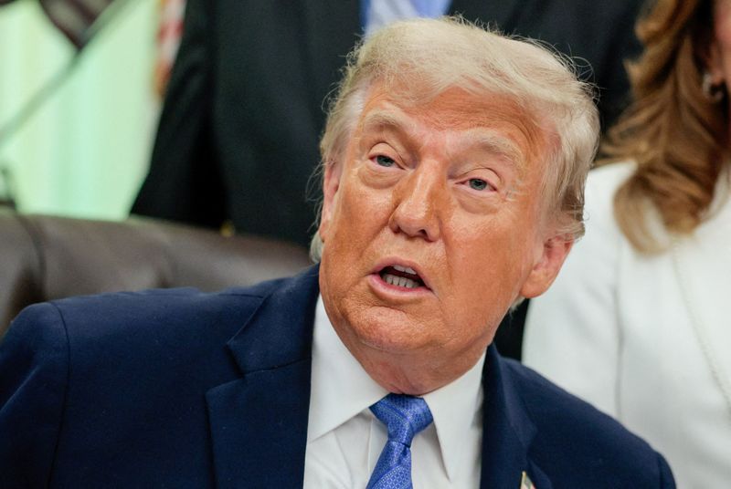 Juiz dos EUA nega pedido para suspender temporariamente o fundo abandonado de 'armamento' de Trump