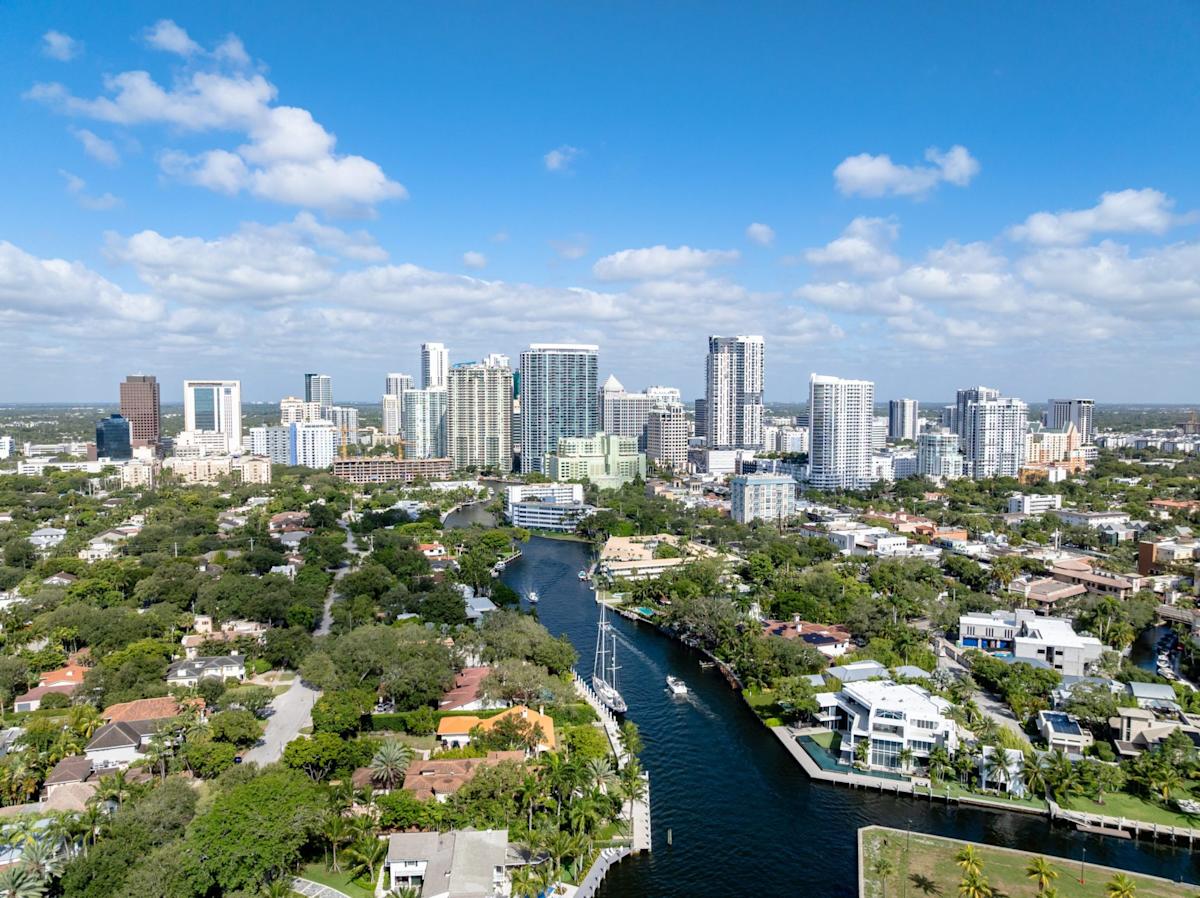 Ken Griffin tem Miami. Stephen Ross tem West Palm Beach. Fort Lauderdale tinha Wayne Huizenga – e vem vencendo desde então