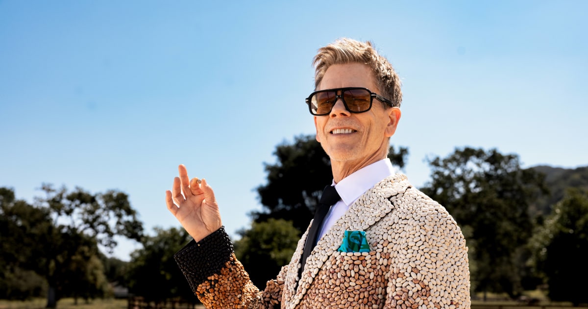 Kevin Bacon muda seu sobrenome para