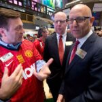 Kieran Maguire identifica para quem os Glazers poderiam vender ações do Man United